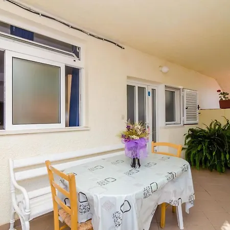 Rasica Casa de hóspedes 3*