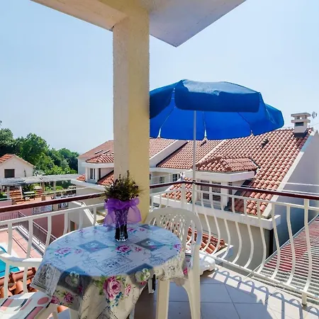 Rasica Casa de hóspedes 3*