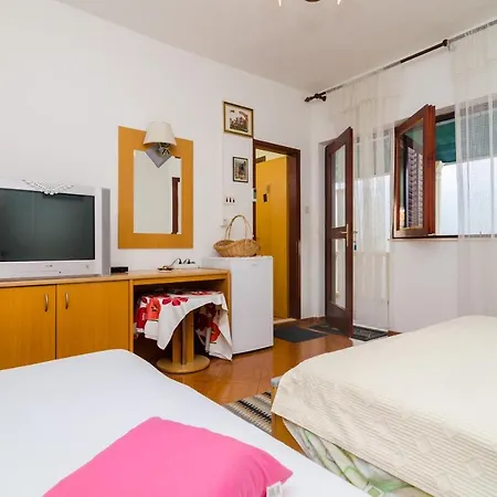 Casa de hóspedes Rasica